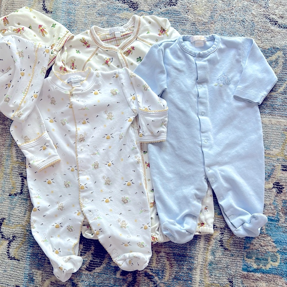 Kissy Kissy set of 3 plus 2 caps